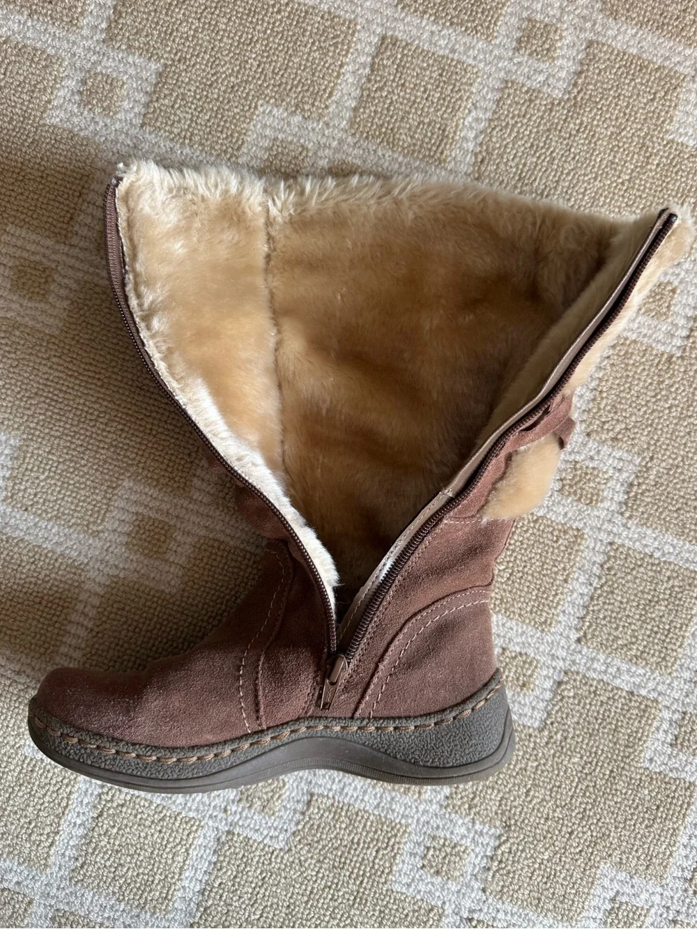 BareTraps Eventure Tall Suede Boots Faux Fur Warm Winter Shoes Brown Size 6